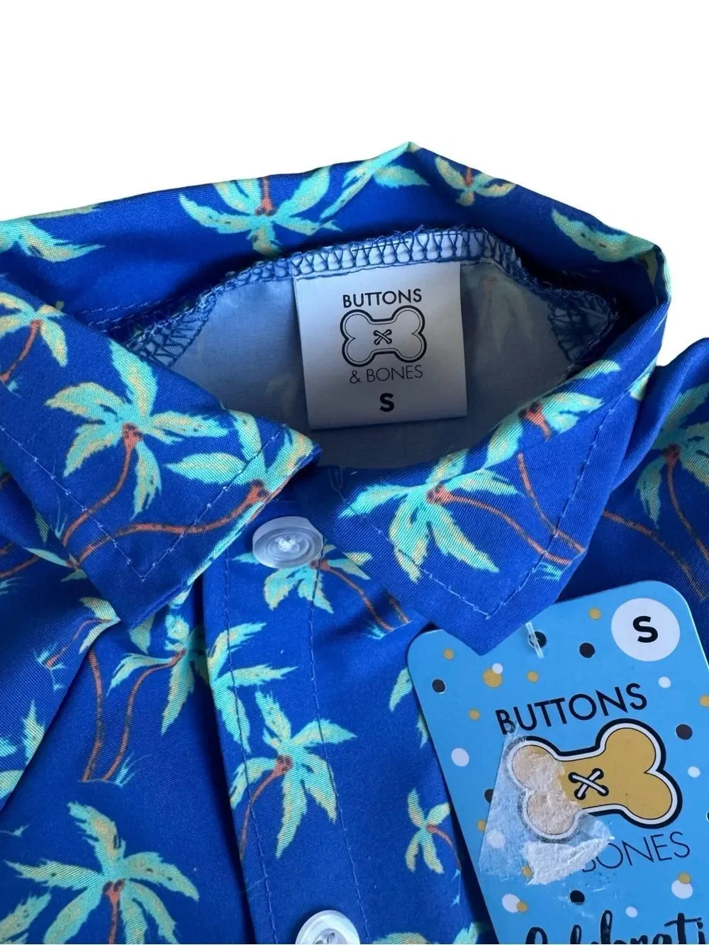 Buttons & Bones Blue Button Up & Velcro Tropical Print Dog Shirt Size Small NWT